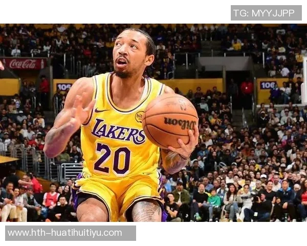 小尼克史密斯回顾湖人媒体日盛况与黄蜂时的鲜明对比